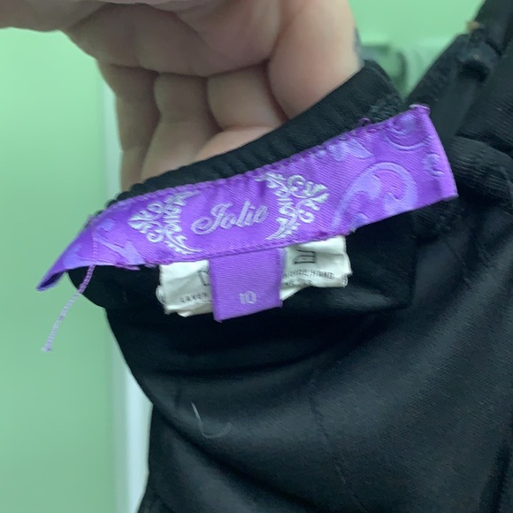 Black dress - Picture 4 of 4